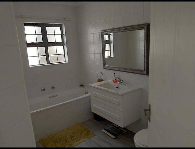 3 BEDROOM HOUSE FOR SALE IN ROYAL ASCOT